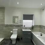 Holdsworth House Apartment Leeds (West Yorkshire)